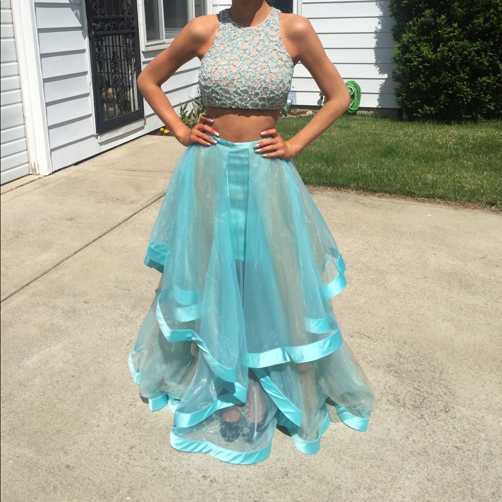 Blue prom dress